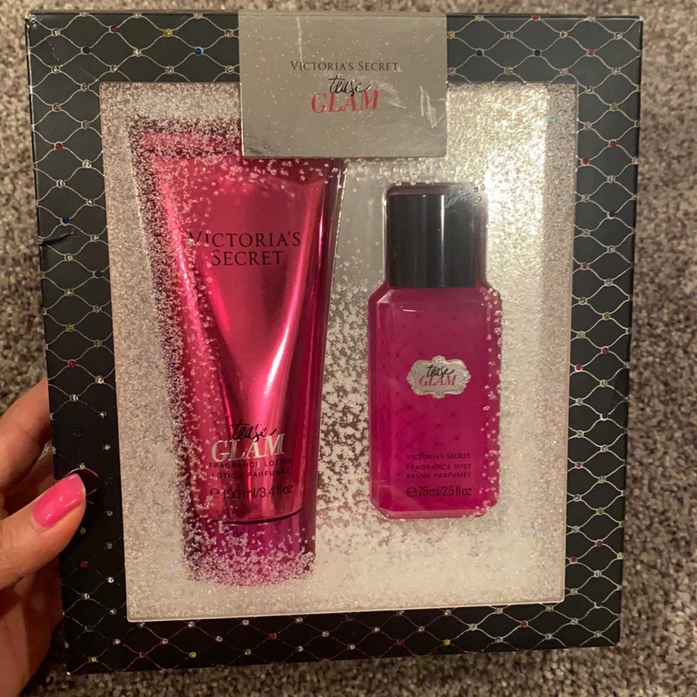 🤍victoria secret